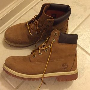 Timberland size 6 boys boots